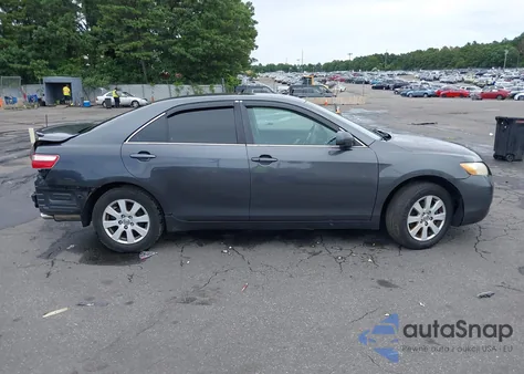 2007 Toyota Camry Xle V6 z USA, uszkodzony, nr VIN 4T1BK46K07U052553